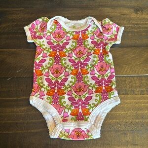 Vera Bradley Baby Ruffle Body Suit One Piece Lilli Bell 3/6 months